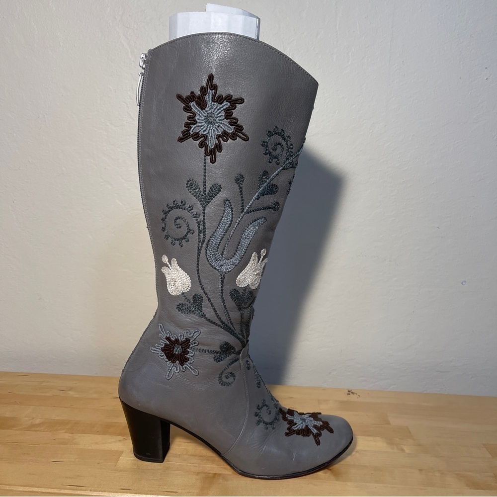 Erkan Demir Artemis Gray Leather Embroidered Western Cowgirl Boots Size 37 / US